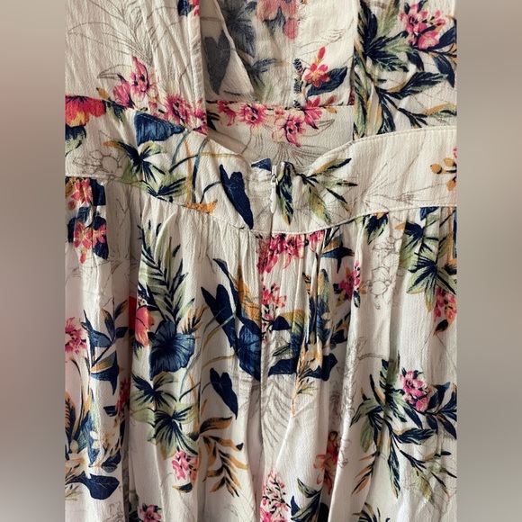American Eagle Outfitters Tropical Summer High Low Romper Jumpsuit Size 4 - Picture 7 of 9
